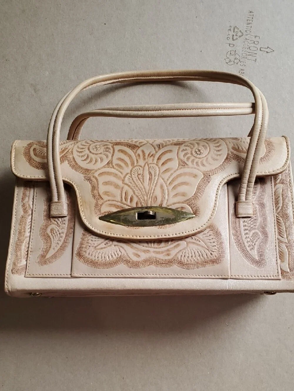 The Unbranded Brand elegant handcrafted
